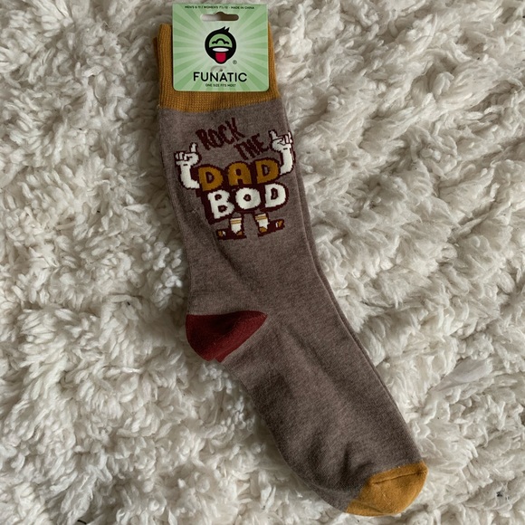“Rock the Dad Bod” Men’s Socks - Picture 2 of 4